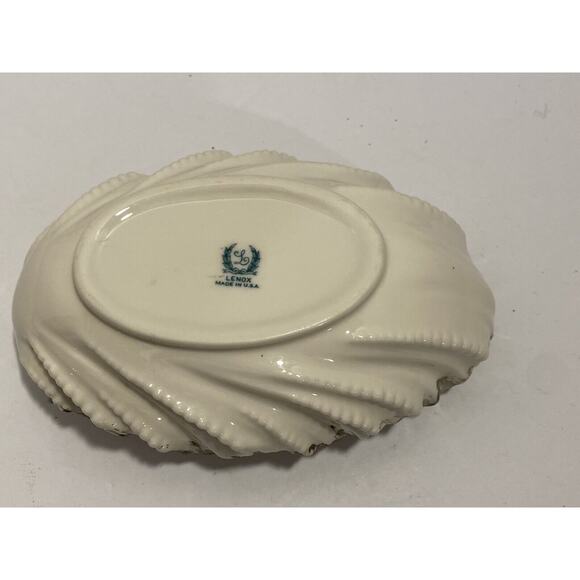 Vintage LENOX Porcelain Gold Marks Made USA Nautical Seashell Shape Dish 6" - Picture 6 of 6